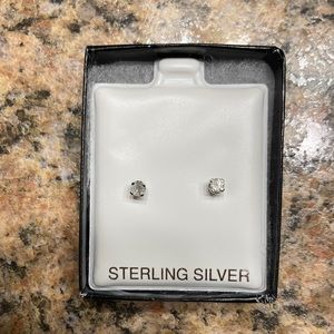Diamond stud earrings